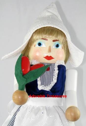 2006 STEINBACH NUTCRACKER LITTLE DUTCH GIRL, VERY NEAT  