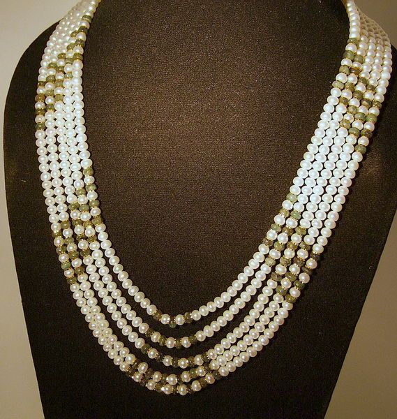 DESIGNER GLORIOUS EMERALD PEARL 5ROW QUEENS NECKLACE  