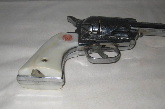 1950s NICHOLS STALLION .45 MARK II DIECAST CAP GUN 11.5 LONG GREAT 