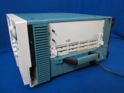 Tektronix TLA 715 Logic Analyzer Mainframe w/ TLA 7N4  