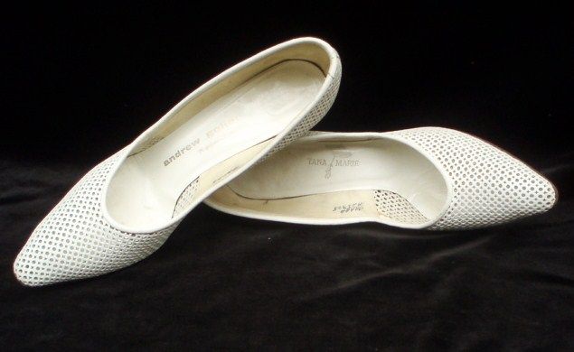 Vintage 50s 60s White Heels Shoes by Andrew Geller 9 AA  