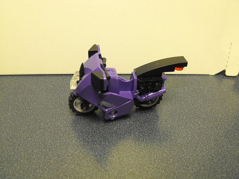 Lego Rare Catwoman Motorcycle Purple Bike NEW From Batman  