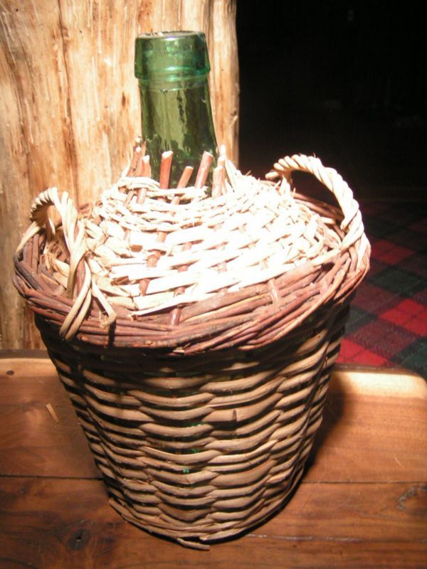 WOVEN WICKER VINTAGE Wine Bottle JUG SPAIN 0784  