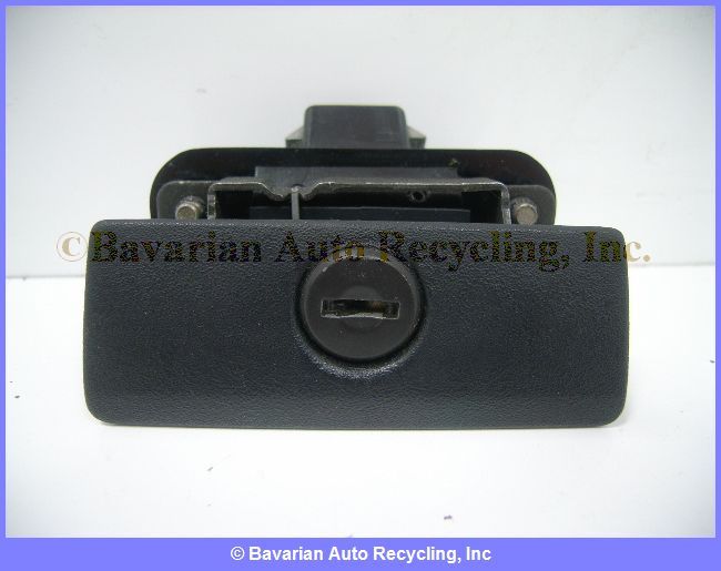 BMW Interior Glove Box Latch E30 M3 COUPE ///M parts  