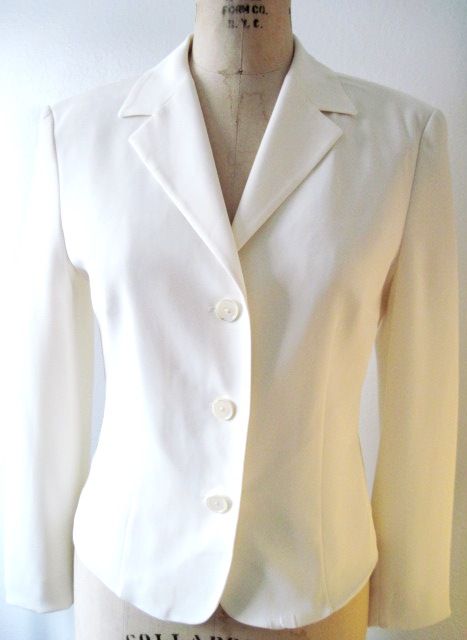 Escada/Laurel Winter White Polyester & Acetate Crepe Fitted Blazer 