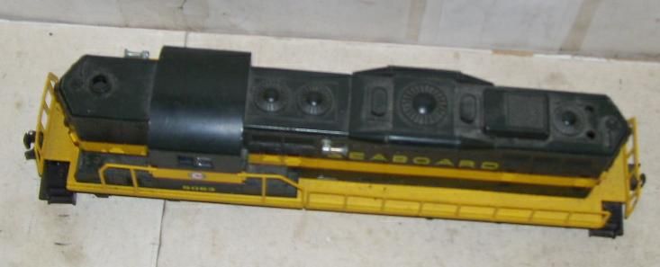 LIONEL O POST WAR 2356 SOUTHERN AA F3 UNITS  