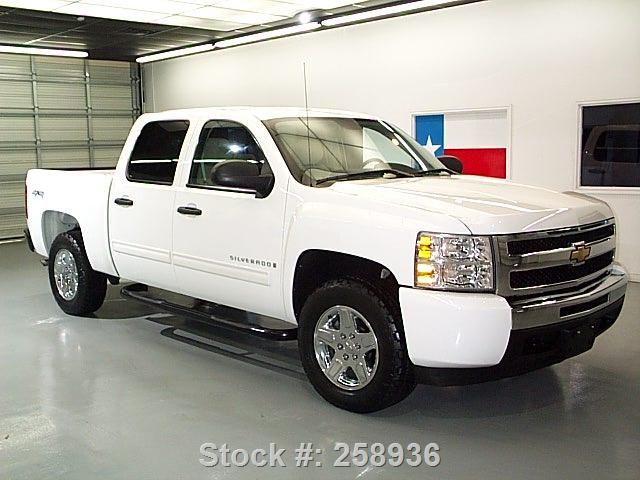 Chevrolet  Silverado 1500 WE FINANCE in Chevrolet   Motors