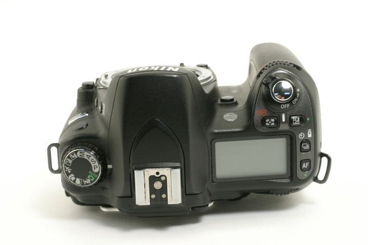 Nikon D80 10.2 MP Digital SLR Camera Body Only D 80 Auto Focus DSLR 