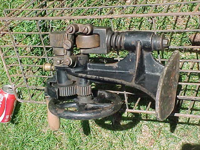   St Louis HAND CRANK LEATHER WORKING SKIVER/SPLITTER ANTIQUE RARE TOOL