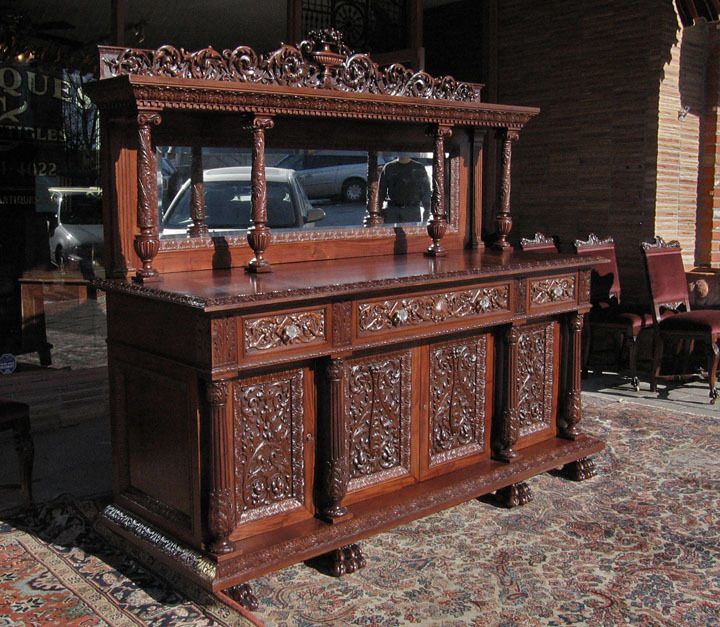 RIBBON STRIPE MAHOGANY EARLY VICTORIAN SIDEBOARD  