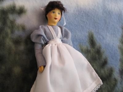 Dressed Erna Meyer Dollhouse Lady flexible Nanny bl str  