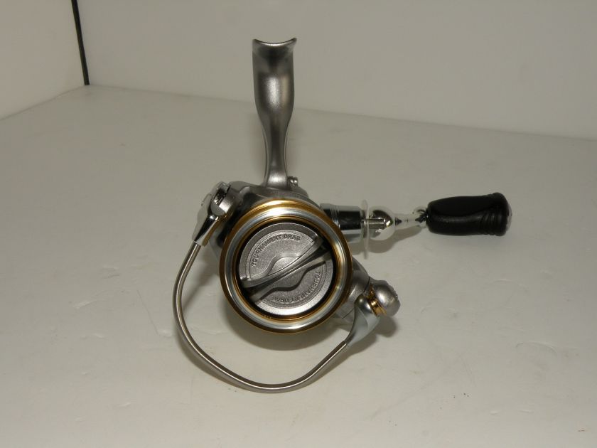 2011 model Daiwa REVROS MX 2004 From JAPAN  