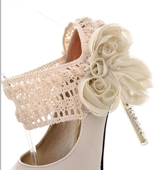 wholesale Flowers Embellished High Heels Pumps Apricot