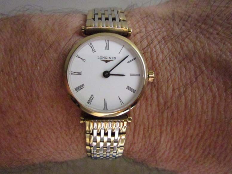 Modern Longines LA Grande Classique Womens Watch 18k Gold and 