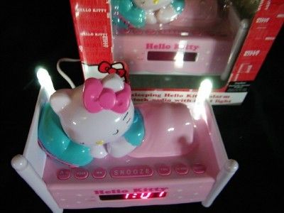 HELLO KITTY AM/FM Alarm Clock Radio with Night Light **FREE 