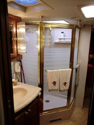   Diesel Class A Motorhome, 2 Slides in RVs & Campers   Motors