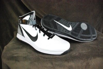 Nike mens Hyperdunk Flywire basketball shoes NWOB orange or white 