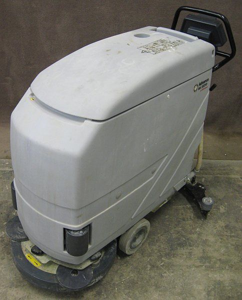 Nilfisk Advance BA 5321D Battery Operated Floor Scrubber/Cleaner 