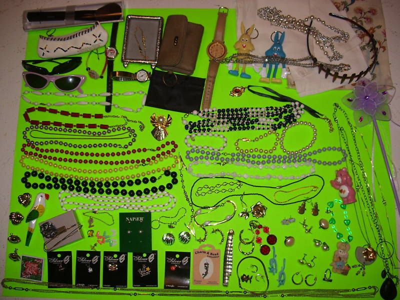 LOT OF ASSORTED JEWELRY, BRACELETS, CHARMS, EARRINGS FS  