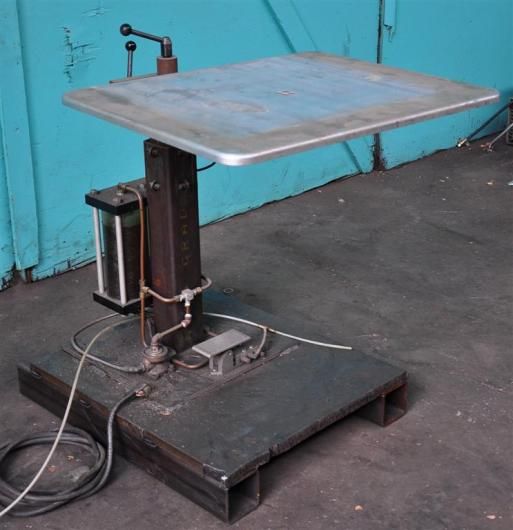 WELDING ASSEMBLY 24 x 30 POSITIONING HYDRAULIC LIFT TABLE with 360 