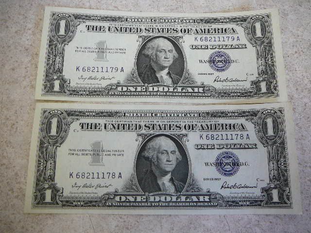 Old Uncirculated Lot 2 Consecutive 1957 Silver Certificate 1 Dollar 