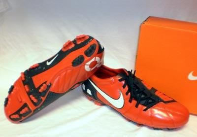 NIKE TOTAL90 SHOOT III FG Soccer Cleats NIB SIZE 11 US  